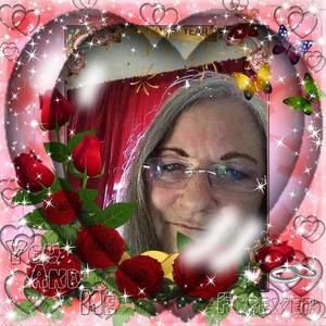 Meet your Posher, Vicky